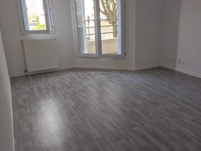 Appartement de 48m2 à louer sur Domont — photo du bien