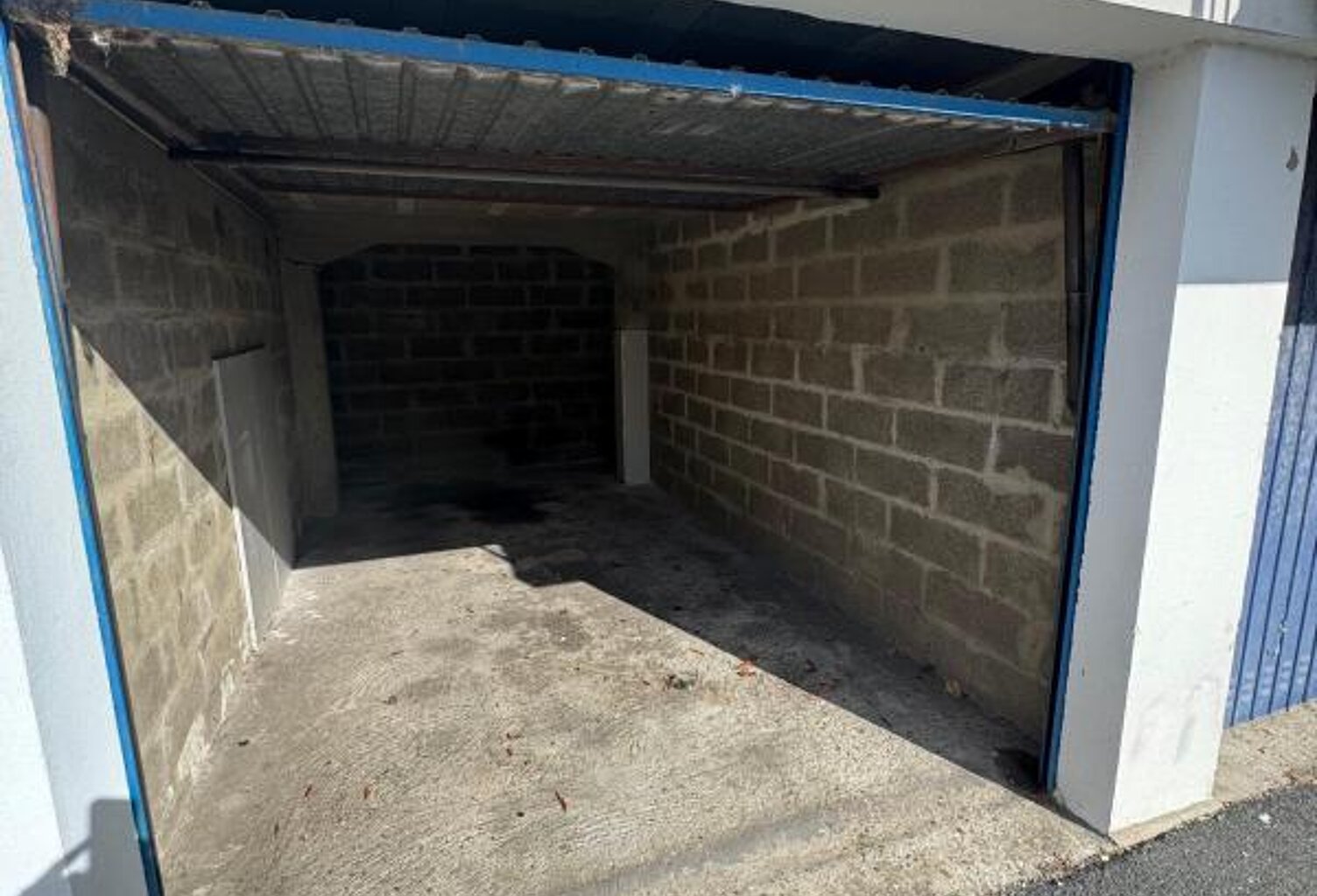 Garage à vendre — photo 1
