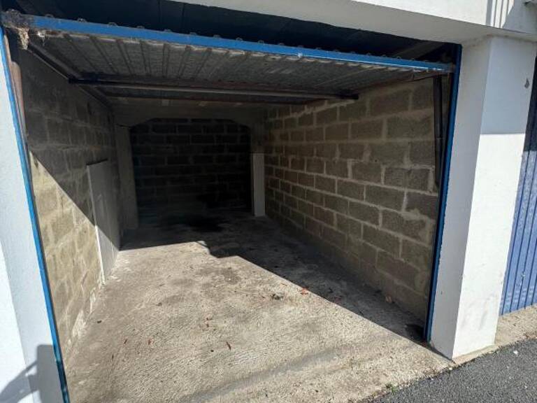Garage à vendre — photo 1