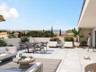 Rooftop à Bandol   Villa sur le toit avec piscine, vue mer & port | 4 suites | 3 parkings — photo 2