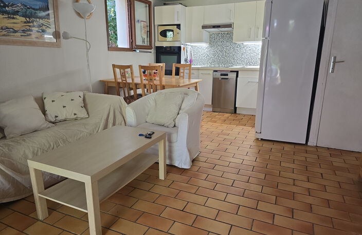 Exclusivité - Mini-villa T3 avec jardin de 110 m2, piscine et parking privatif Le Beausset — photo 5