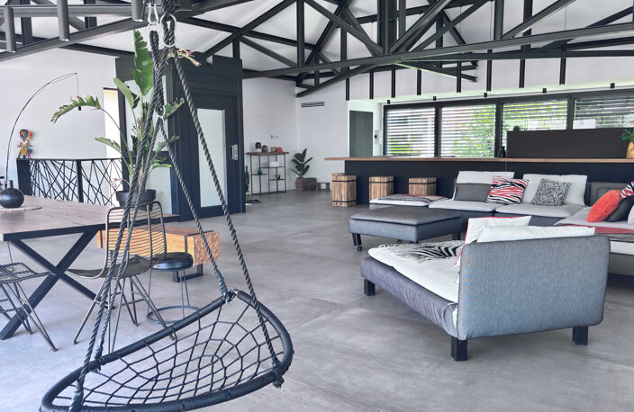 AVP IMMO - Villa Contemporaine de 600m2 à Vendre à Bandol À 300 m du Port ! — photo 3