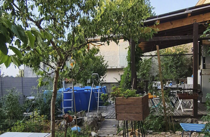 Maison en pierre rénové avec Jardin, terrasses, T2 indépenda — photo 5