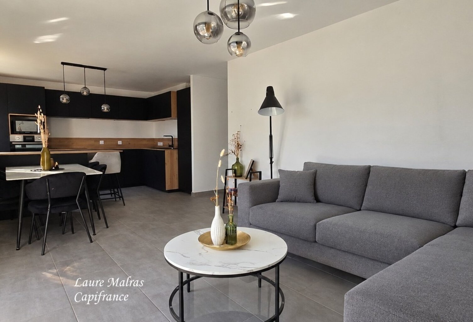 Appartement à vendre 3 pièces MEYTHET (74) avec cellier et place de stationnement couverte et privative — photo 1