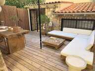 AJACCIO (20), AJACCIO en CENTRE-VILLE – SUPERBE APPARTEMENT T4 AVEC TERRASSE, JARDIN ET JACUZZI — photo 3