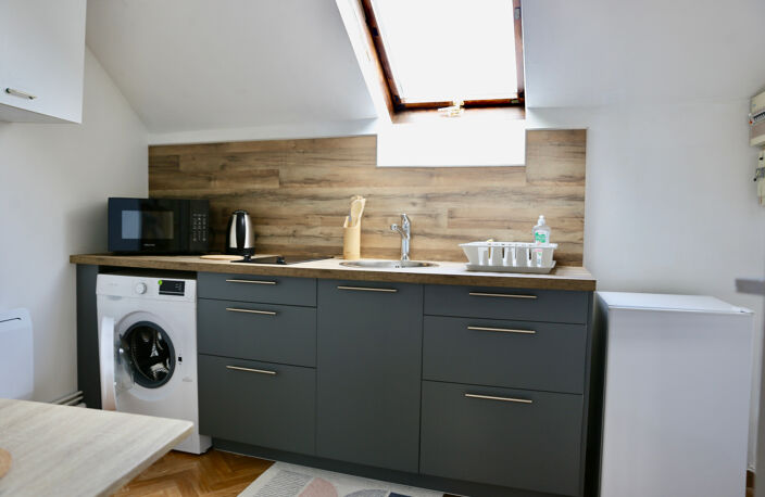 Appartement à louer Reims, Saint Thomas, 2 pièces REIMS (51) — photo 2