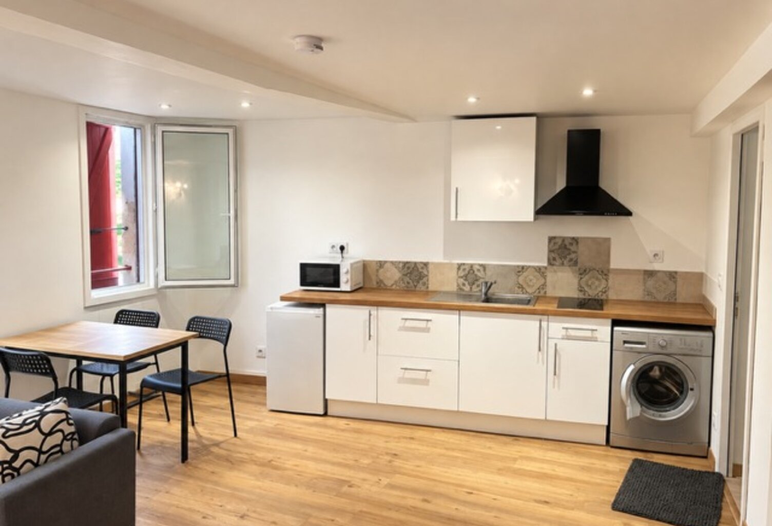Appartement composé d'un studio et d'un T2 — photo 1