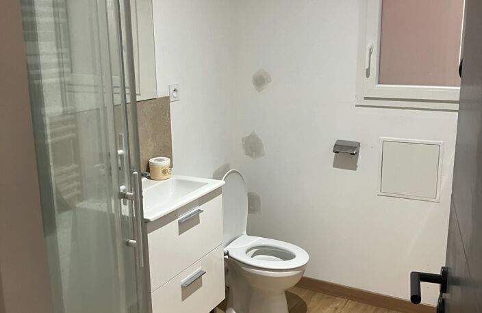Appartement composé d'un studio et d'un T2 — photo 2