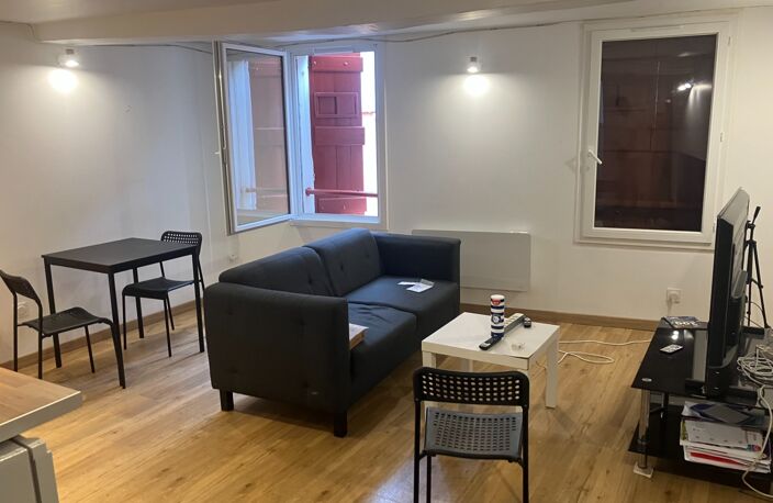 Appartement composé d'un studio et d'un T2 — photo 5