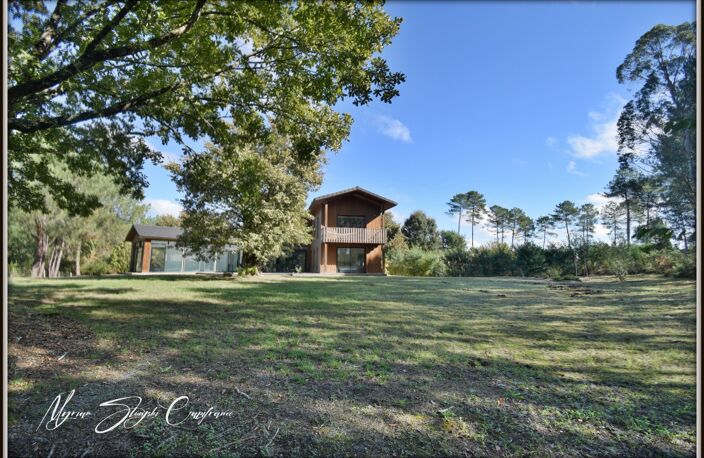 Villa contemporaine à vendre 6 pièces Mimizan(40) de 198 m² quartier paisible — photo 2