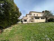 Dpt Gard (30), à vendre ALES maison P5 de 210 m² - Terrain de 1 700,00 m² — photo 3