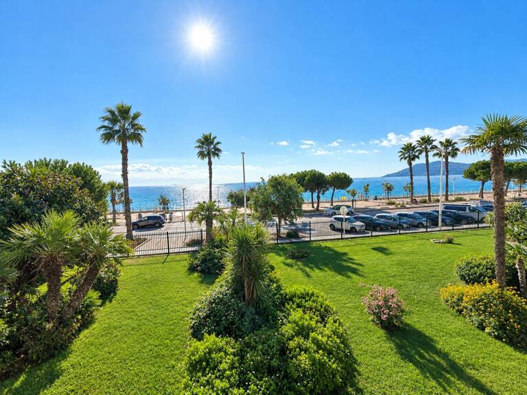 Appartement à vendre 1 pièces CANNES (06) — photo 1
