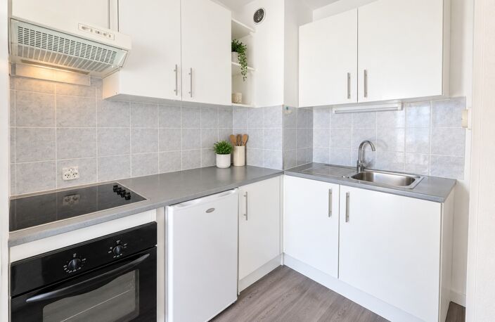 Appartement à vendre 1 pièces CANNES (06) — photo 4