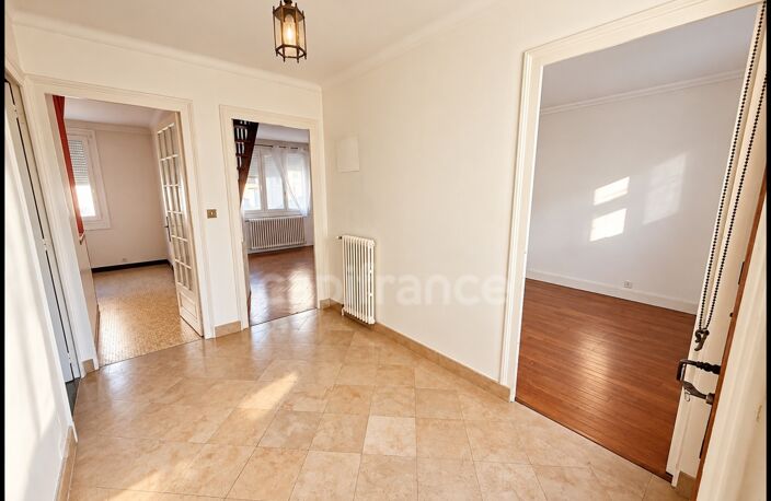 Maison à vendre 5 pièces CHALON SUR SAONE (71) — photo 4
