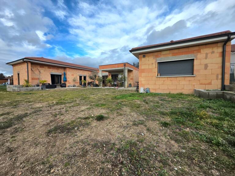 SALVIZINET, Maison plain-pied de 167 m² avec 991 m² de terrain — photo 1
