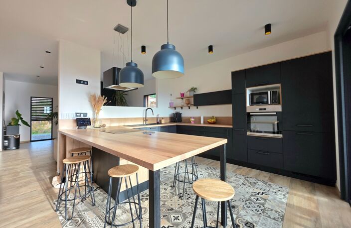 SALVIZINET, Maison plain-pied de 167 m² avec 991 m² de terrain — photo 4