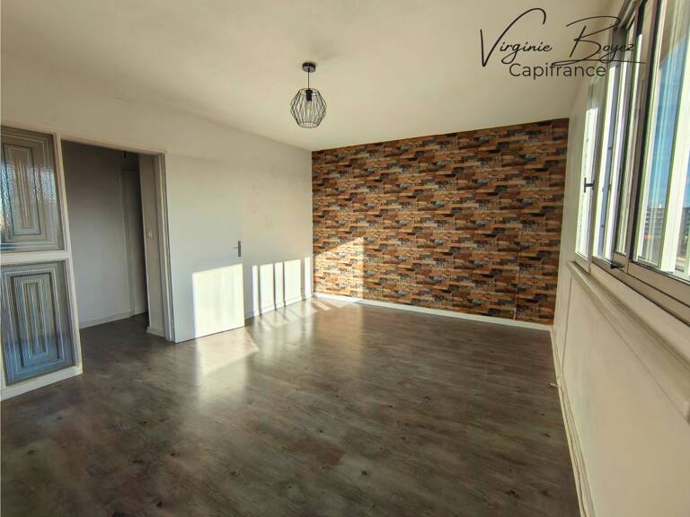 À VENDRE – St Omer - Appartement T3 lumineux de 63,5 m² — photo 1