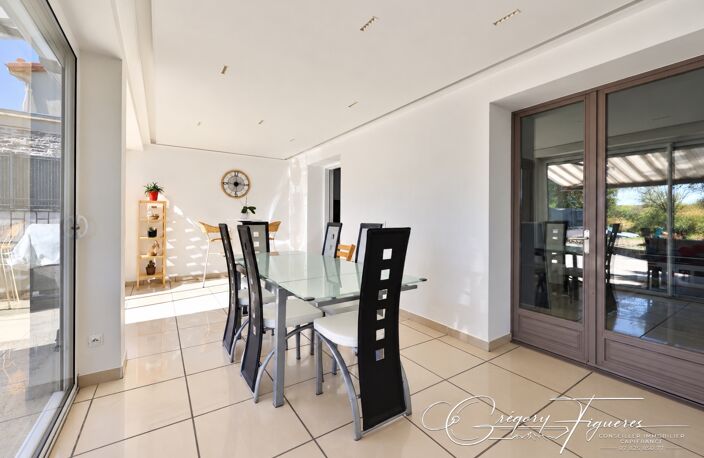 CHABANIÈRE – MAISON DE CARACTÈRE DE 201 M² – 8 PIÈCES – 4 CHAMBRES – TERRAIN DE 7 410 M² — photo 5