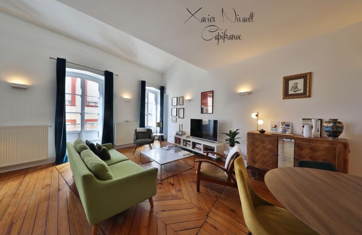 Appartement à vendre  pièces  (71) — photo 2