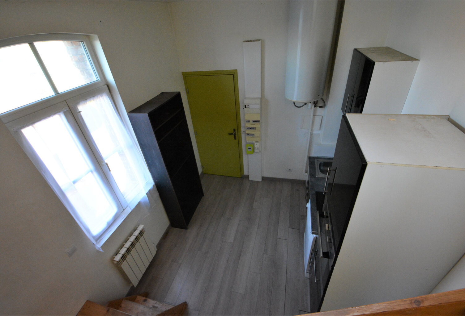 Dpt Nord (59), à louer VALENCIENNES appartement T2 de 37 m² — photo 1