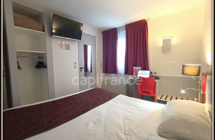 Dpt Hautes Pyrénées (65), à vendre SEMEAC Hôtel - Bureau — photo 5