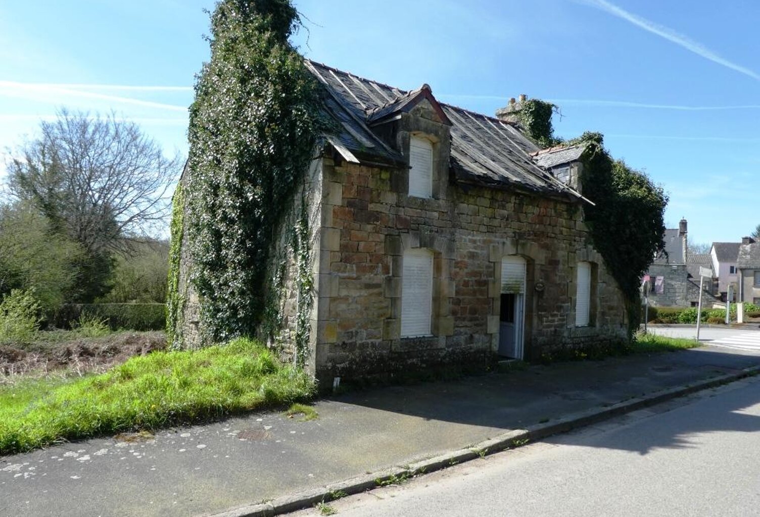 Maison à rénover — photo 1