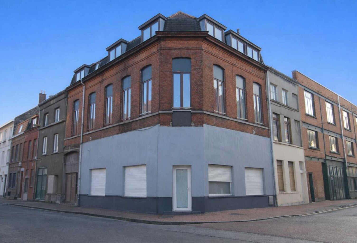 IMMEUBLE DE RAPPORT 5 LOTS CADASTRÉ — photo 1