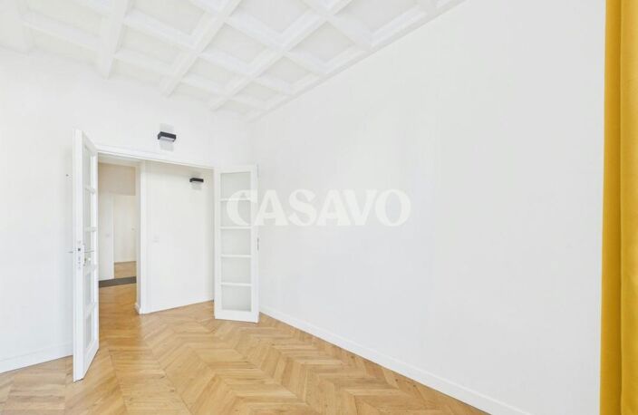 Vente DOUBLE AFFECTATION (HABITATION et PROFESSIONEL T3 pièces de 58m² - 75017 Paris — photo 5