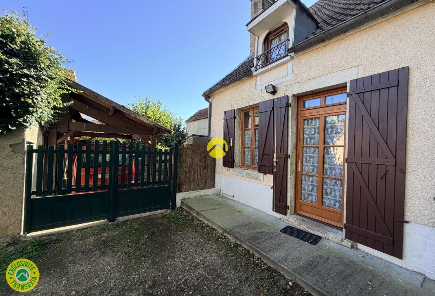 Maison de campagne en ville — photo 1