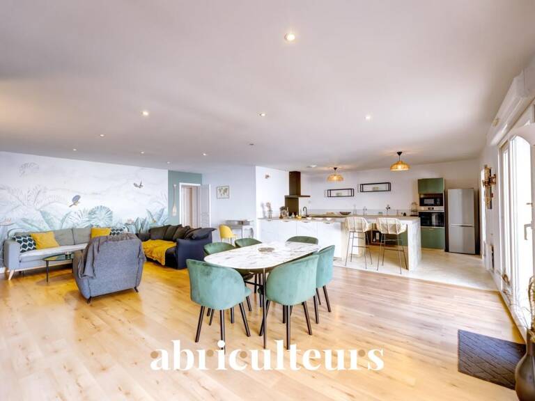 Maison 5 pièces 155 m² avec piscine en vente à Cognac 16100 — photo 1