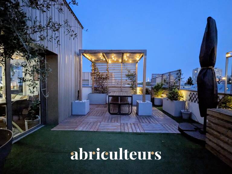 Superbe duplex esprit « maison sur le toit  » 96 m² + 70 m² de terrasses plein Sud, vue panoramique & double parking avec borne électrique — photo 1