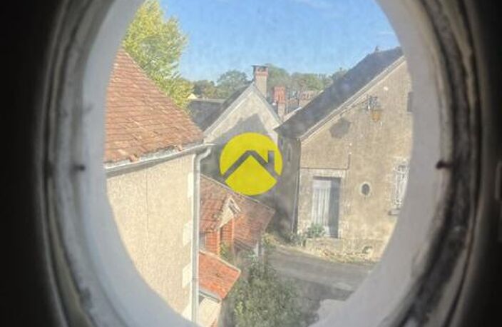 Niché dans le vignoble — photo 4