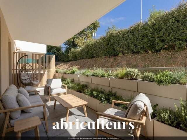 Rare sur le secteur : T3 récent de 63 m² (DPE A) avec terrasse et box fermé en vente vente et situé à Rousset (13790) — photo du bien