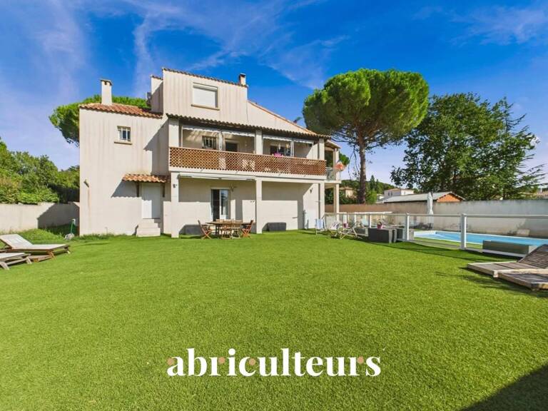 Maison familiale avec dépendance de 190 m² en vente à Bouc-Bel-Air(13320) — photo 1