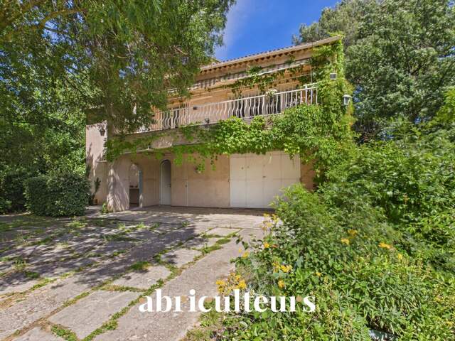Maison de 170 m² à fort potentiel en vente Aix en Provence (13590)( Pont des 3 Sautets) — photo du bien