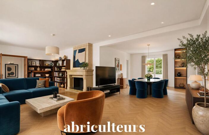 Magnifique Propriété Familiale de charme de 310 m² avec piscine et magnifique jardin arboré en vente à Yerres (91) — photo 4