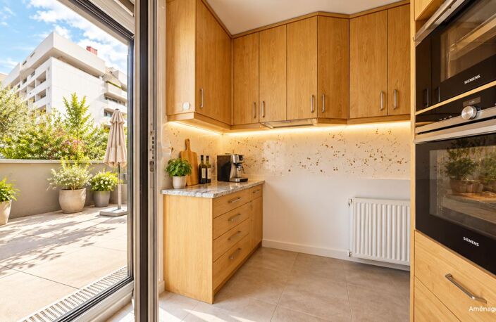 APPARTEMENT 5 PIÈCES  - Terrasse 50 m²  - BOULEVARD MASSENA — photo 2