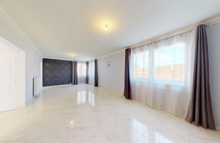 MAISON - 5 PIECES - 3 CHAMBRES — photo 4