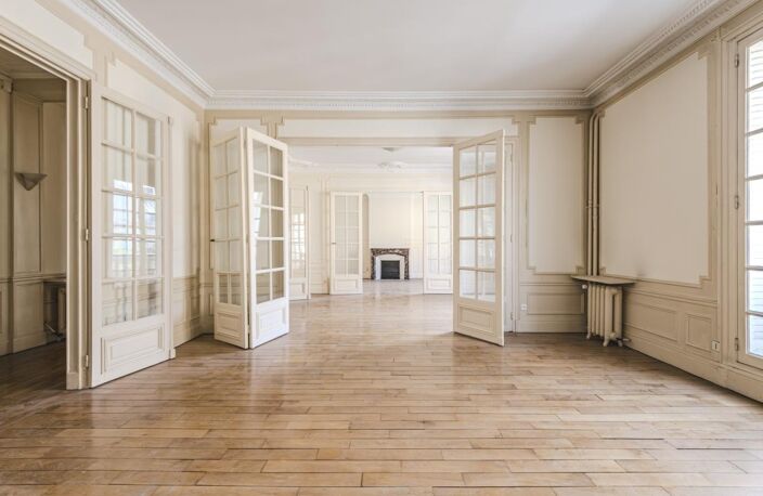 Appartement - 197 m² - Reims (51) — photo 3