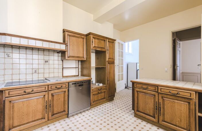 Appartement - 197 m² - Reims (51) — photo 5