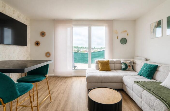 Appartement de 4 pièces de 72 m² à Livry-Gargan — photo 4