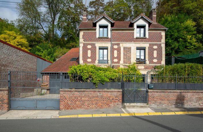 Maison de 7 pièces de 124 m² à Béthisy-Saint-Martin — photo 2