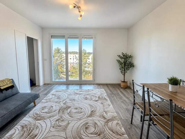 Appartement 2 pièces de 44 m² situé à Noyon — photo du bien