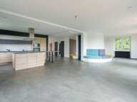 VESOUL – UNE MAISON FAMILIALE AUX VOLUMES EXCEPTIONNELS — photo 3