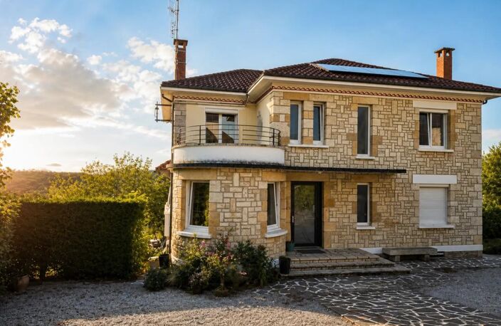 Maison de 193 m² situé à Thenon — photo 2