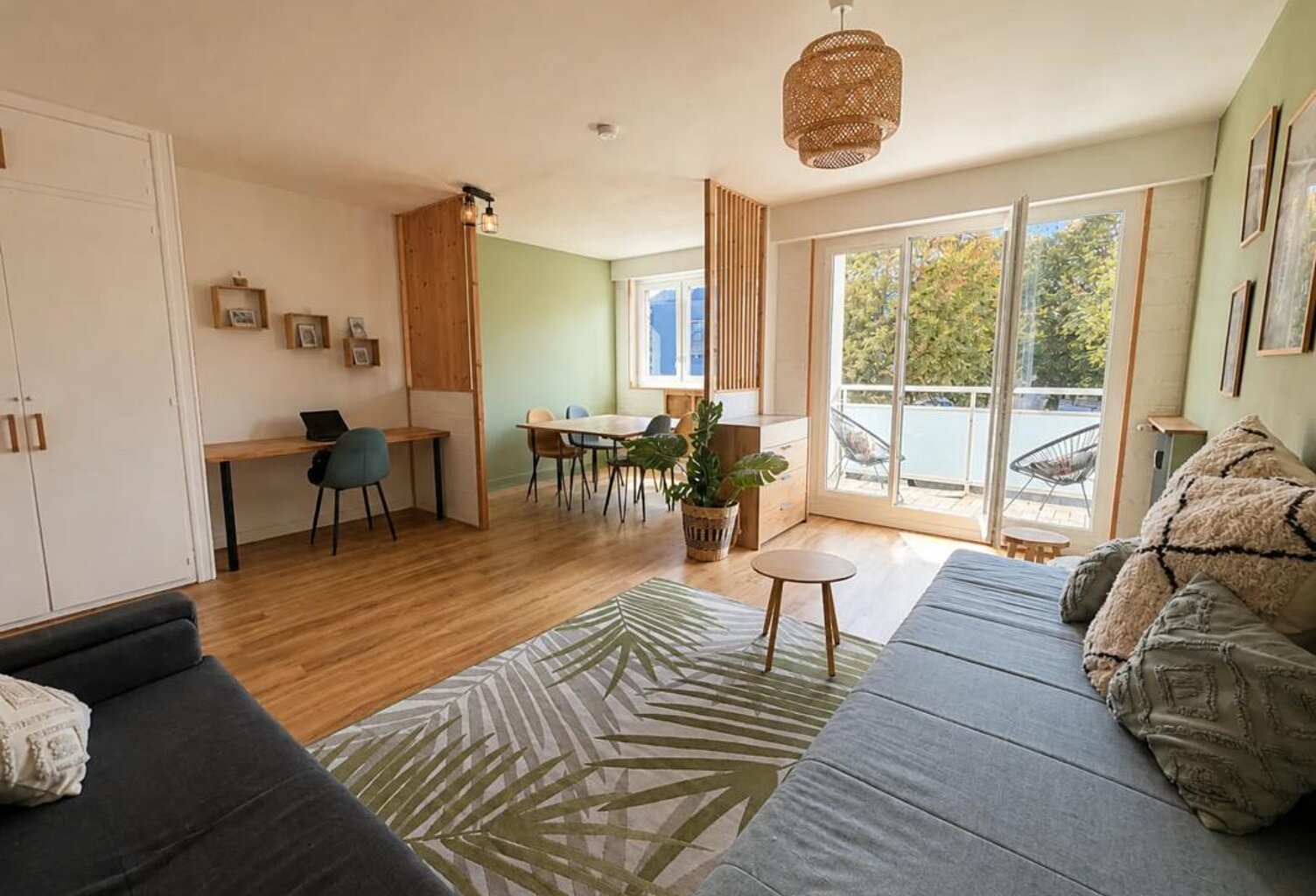 Appartement T5 de 106 m² situé à Dinan — photo 1
