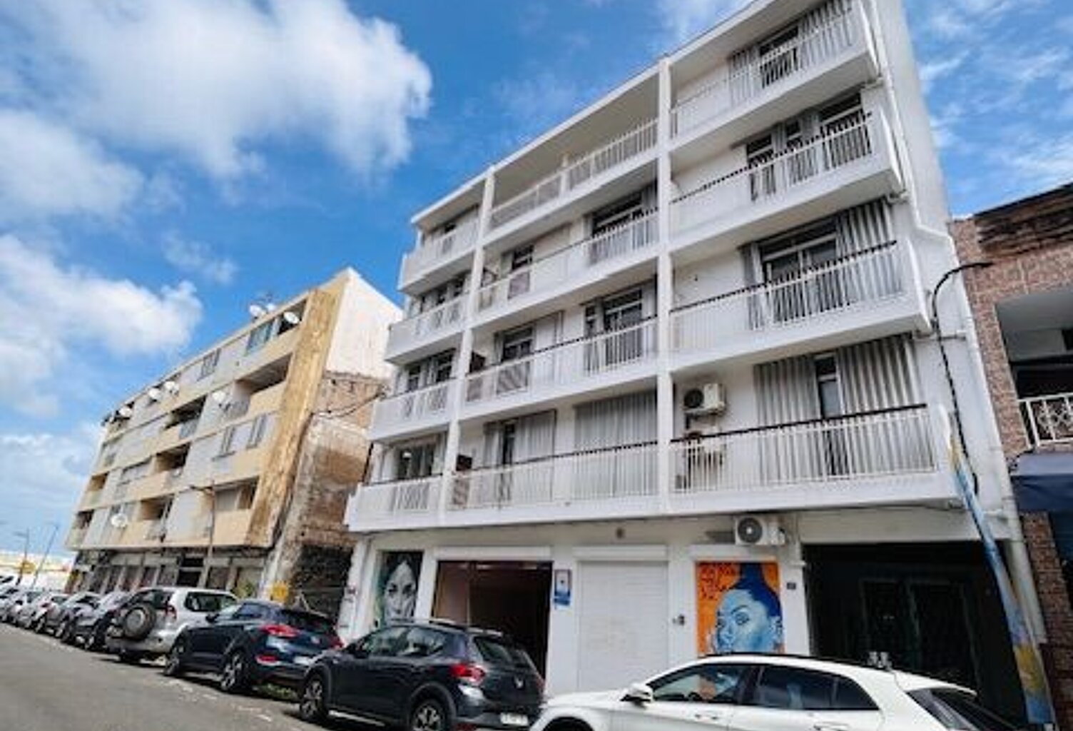 Appartement À Louer — photo 1