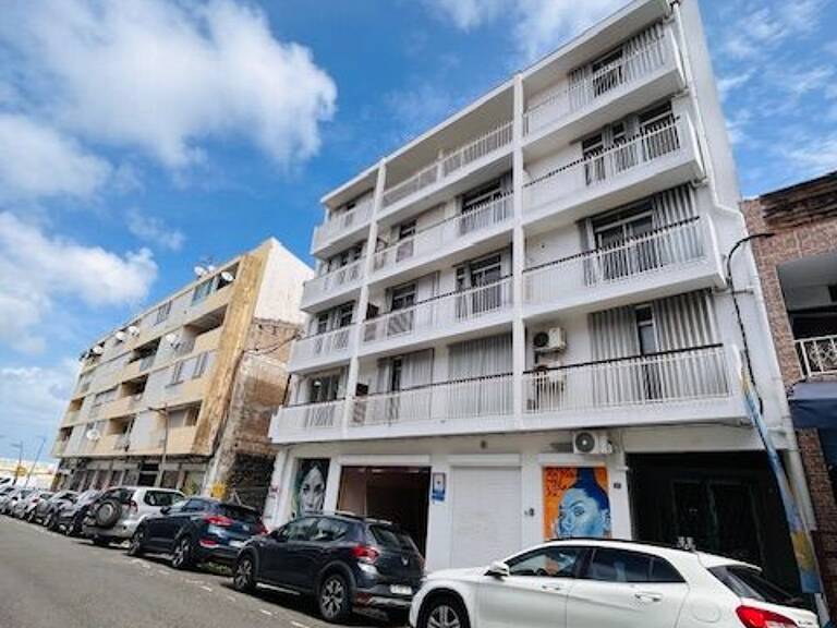 Appartement À Louer — photo 1