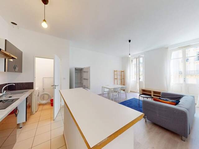 Appartement à vendre - T3 Entièrement rénové - 2e arrondissement — photo du bien