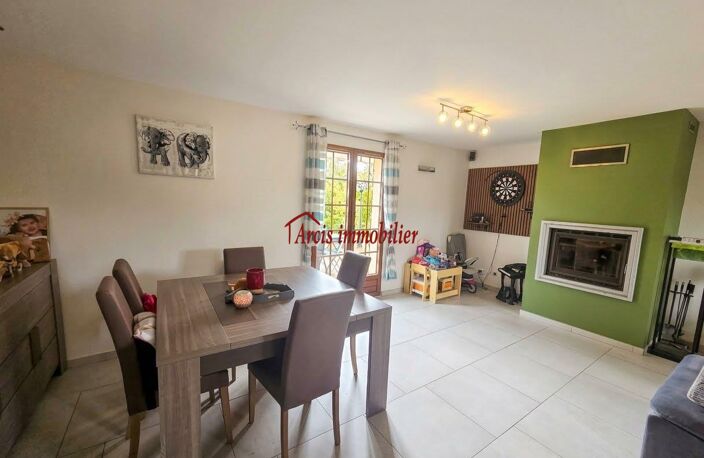Vente maison 5 pièces 92 m² Arcis-sur-Aube (10700) — photo 2